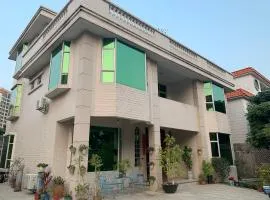 近富逸城商场天奕商场紫马岭公园职业技术学院五卧室二厅大厨房简约治愈系三层别墅