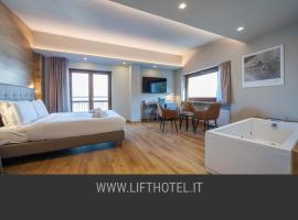 Lift Hotel，位于萨奥兹-杜尔克斯的酒店