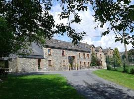 Gite 2 de Renuamont，位于Sainte-Ode的酒店