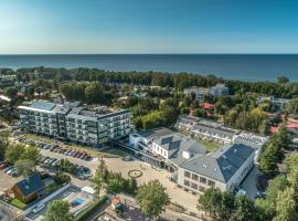 Imperiall Resort & MediSpa，位于尤斯托尼莫斯基的酒店