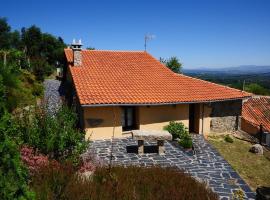 Casa Dulcinea - casa rural en Ribeira Sacra，位于Serode的酒店