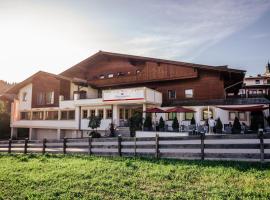 Das Hopfgarten Aparthotel，位于布里克森谷地霍普夫加尔滕的酒店