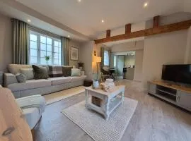 The Studio at Chequers - Newly Renovated Luxury Studio