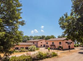 Tenuta Monte La Guardia - Cascate Naturali，位于切尔韦泰里的酒店