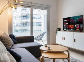 Classy 2BR Central Café Suite Strovolos
