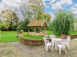 5 Bed in Leverington 90134