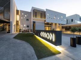 Orion Tinos Suites，位于Vrachonisída Chántra的酒店
