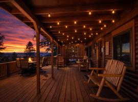 Cozy Cabin Grill & Firepit Nights Near Lakes & Mountains - Gingerbread，位于Overgaard的酒店