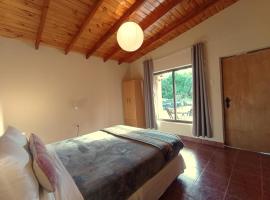 Refugio La Forastera，位于Sólor的酒店