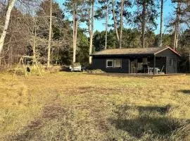 Cosy Holiday Home Only 300 M From The Beach