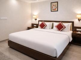 Hotel Diplomat Residency，位于巴雷利的酒店