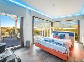 Alternative Retreat Pool and Relax - Happy Rentals