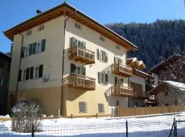 卡德利雏菊住宿公寓式酒店