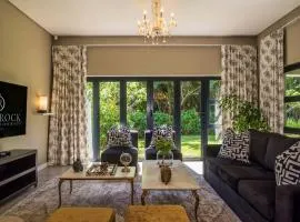 Luxury Villa Albizia, Eden Rock Estate, Pennington