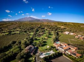 Picciolo Etna Golf Resort & Spa, Curio Collection by Hilton，位于卡迪里翁西塞尔的酒店