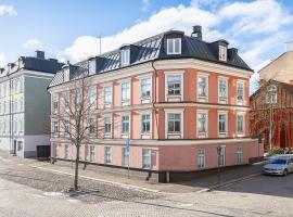 Trossö Vandrarhem，位于卡尔斯克鲁纳的酒店