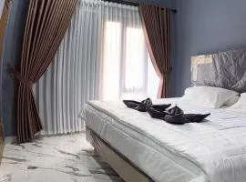 MH Villa Single Bed