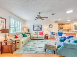 Home in The Villages w/ Lanai & Private Hot Tub!