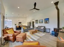 Elegant Priest Lake Townhome ~ 1 Mi From Lake