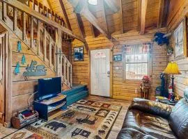 Cozy Cabin Sleep 3 Hot Tub Free Attraction Ticket