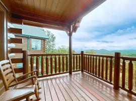 Amazing Mtn Views Cabin Sleeps 4 Hot Tub Deck，位于鸽子谷的酒店
