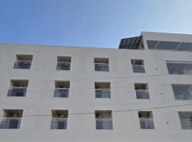 Hotel Simha Skylight - Tirupati，位于Renigunta的酒店