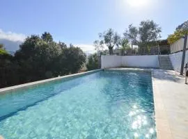 Awesome Home In Vero With Private Swimming Pool, Can Be Inside Or Outside