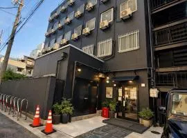 心斎橋難波関空直通 Ambers Hostel