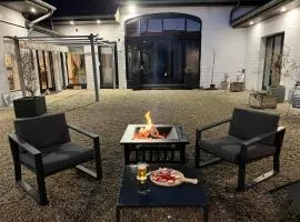 拉弗梅德拉广场酒店