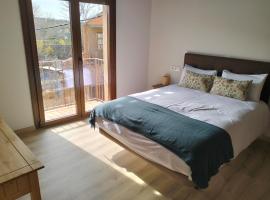 Apartamentos rurales La Higuera de José，位于拉耶斯的酒店