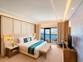 Taj Exotica Resort & Spa, The Palm, Dubai，位于迪拜的酒店
