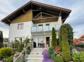 Ferienwohnung Hinterberg，位于Fürstenstein的酒店