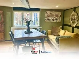 2-Bedroom Cottage In Horsham By Guest Nest Management Short Term Lets With Free Parking