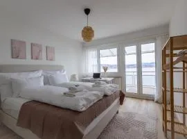 Horizon 62 I Zürich Lakeside Apartment I Modern I Free Parking I Self-Check-In
