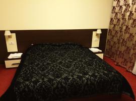 Casa Marly，位于Caracal的酒店