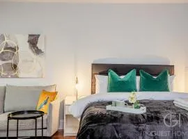 Guest Stays - Bridge Street Studio 1