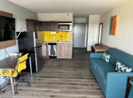 MainStay Suites Conover-Hickory，位于考诺维尔的酒店