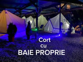 Aurora Glamping，位于旧瓦马的豪华帐篷