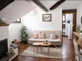 Mansarda in centro Menaggio con spiaggia privata e possibilità garage