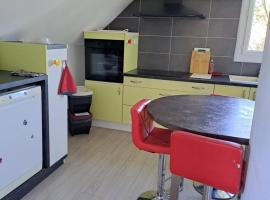 Location à Rieux, proche de Redon, parking, wifi，位于Rieux的酒店