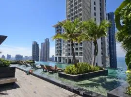 1 BR 5mins to beach Sea view Riviera Wongamat