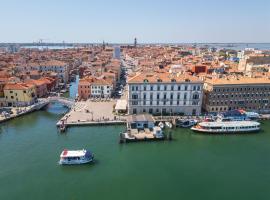 格兰蒂意大利酒店，位于基奥贾的酒店