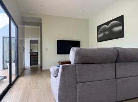 Villa Vazquez，位于Capiatá的酒店