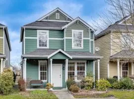 Bright and Modern! Family Home 11 Mi to Dtwn Tacoma