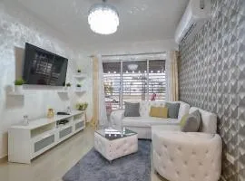 {The~BLING~SPOT} @Santo Domingo 2BRFamilyWifi