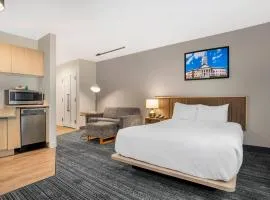 MainStay Suites