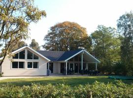Villavilla 321 - Gilleleje, Nordsjælland，位于德隆宁莫勒的酒店