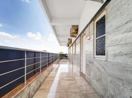 Hotel O PRM Classic Lodge，位于埃罗德的酒店