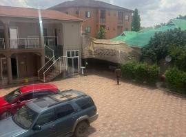 Sefitel，位于卢本巴希的酒店