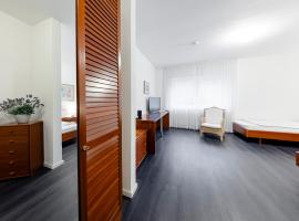 Hillerts Hotel，位于雷达-维登布吕克的酒店